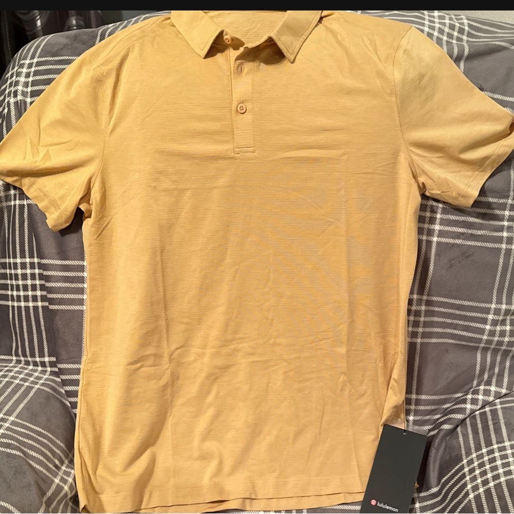 Lululemon Evolution polo